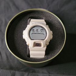 Casio G-Shock DW-6900MR Digital Watch 3230 Shock Resistant **NEEDS NEW BATTERY**