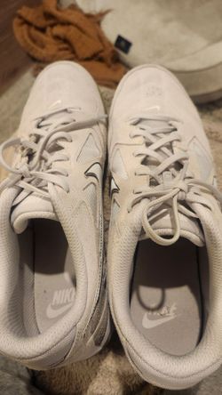 Nike Gato