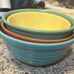 Vintage  Bauer Set Of Bowls