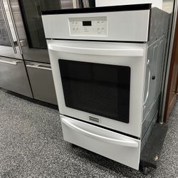 Frigidaire White Gas Oven