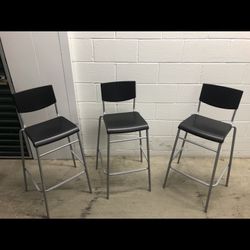 Bar Stools 