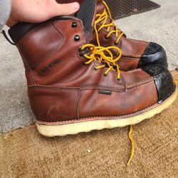 Redwing Men's 8-inch Waterproof Safety Toe Boot