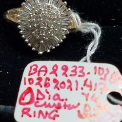 10k Yellow Gold Diamond 0.57 Cluster Designer Ring Size 8