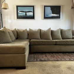 Sectional With Pull Out Bed