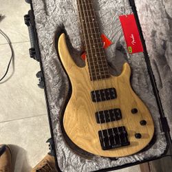 Electric Bass 
