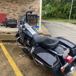 2005 Road King Classic 