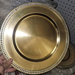 GOLD ACRYLIC CHARGER PLATES