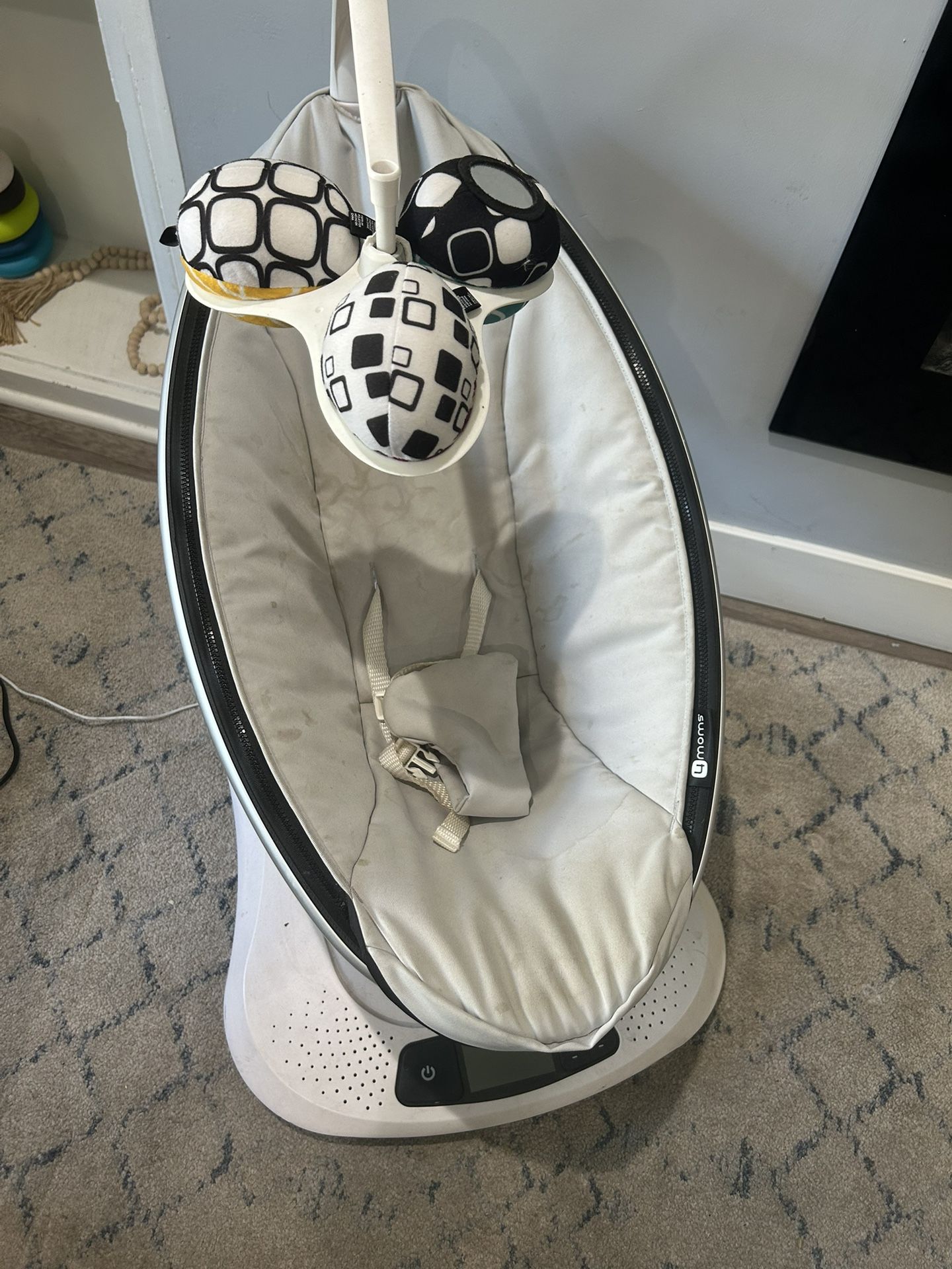4Moms Mamaroo