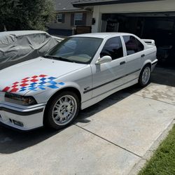 1996 BMW 318iS