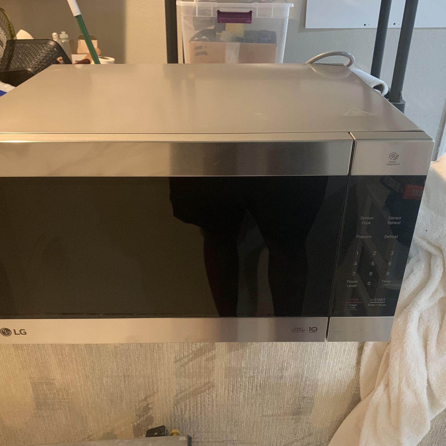 LG 1.2 cubic feet combo microwave/ coffee maker. Brand new never been used.  for Sale in Chicago, IL - OfferUp