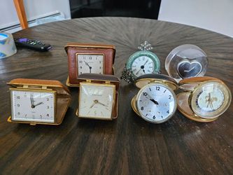 7 alarm clock some vintage $25 each