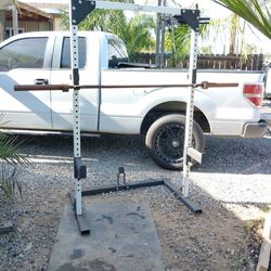 Squat rack with Olympic bar