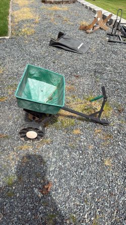 Scott’s tow behind spreader