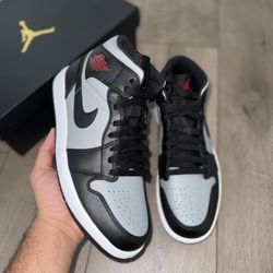 Jordan 1 Mid Shadow Size 9.5