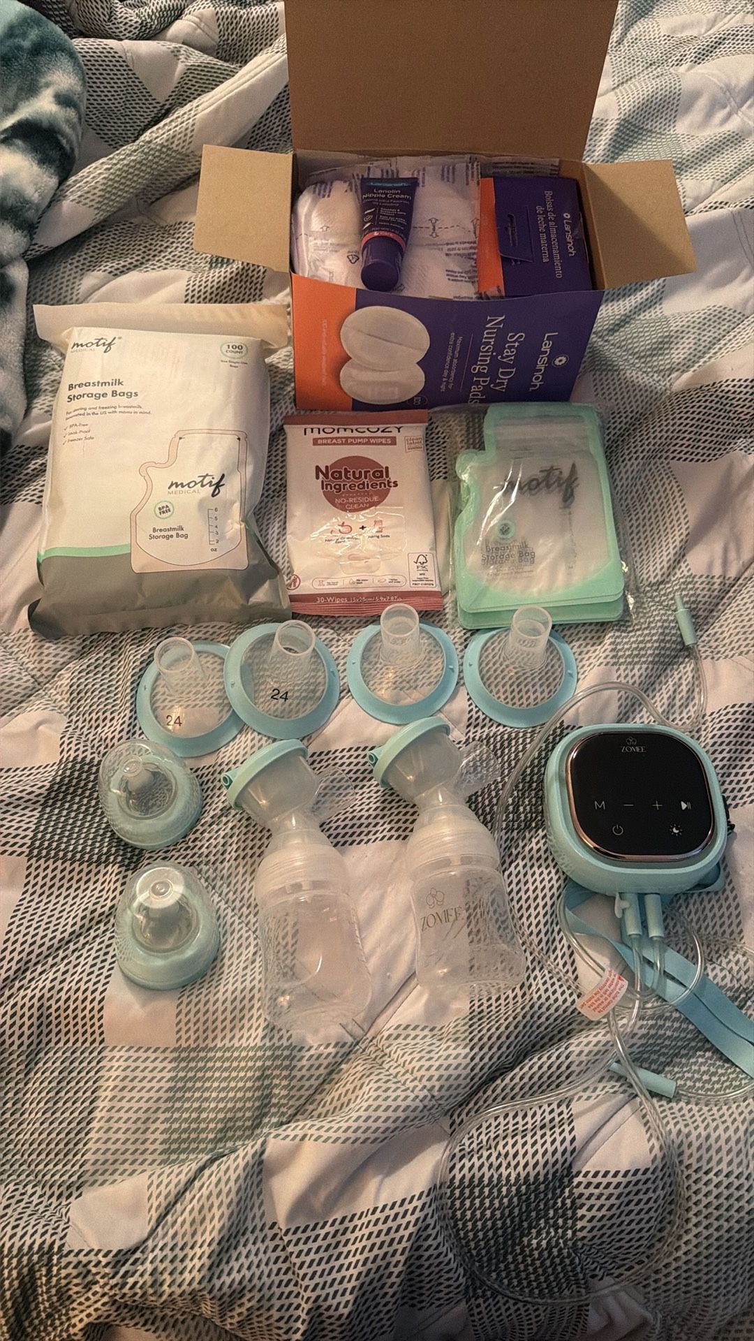 Breast Pump Plus Extras 