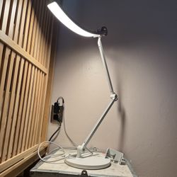 BenQ e-Reading Desk Lamp - Ultrawide and Bright Lighting, Dimmable with desk clamp