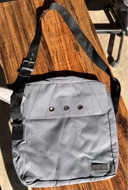New Echo Crossbody Bag