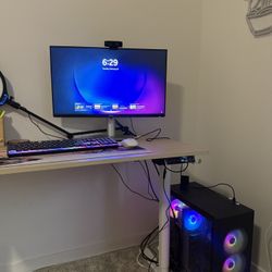 Gaming/ Work PC Set Up - Monitor + Keyboard included 