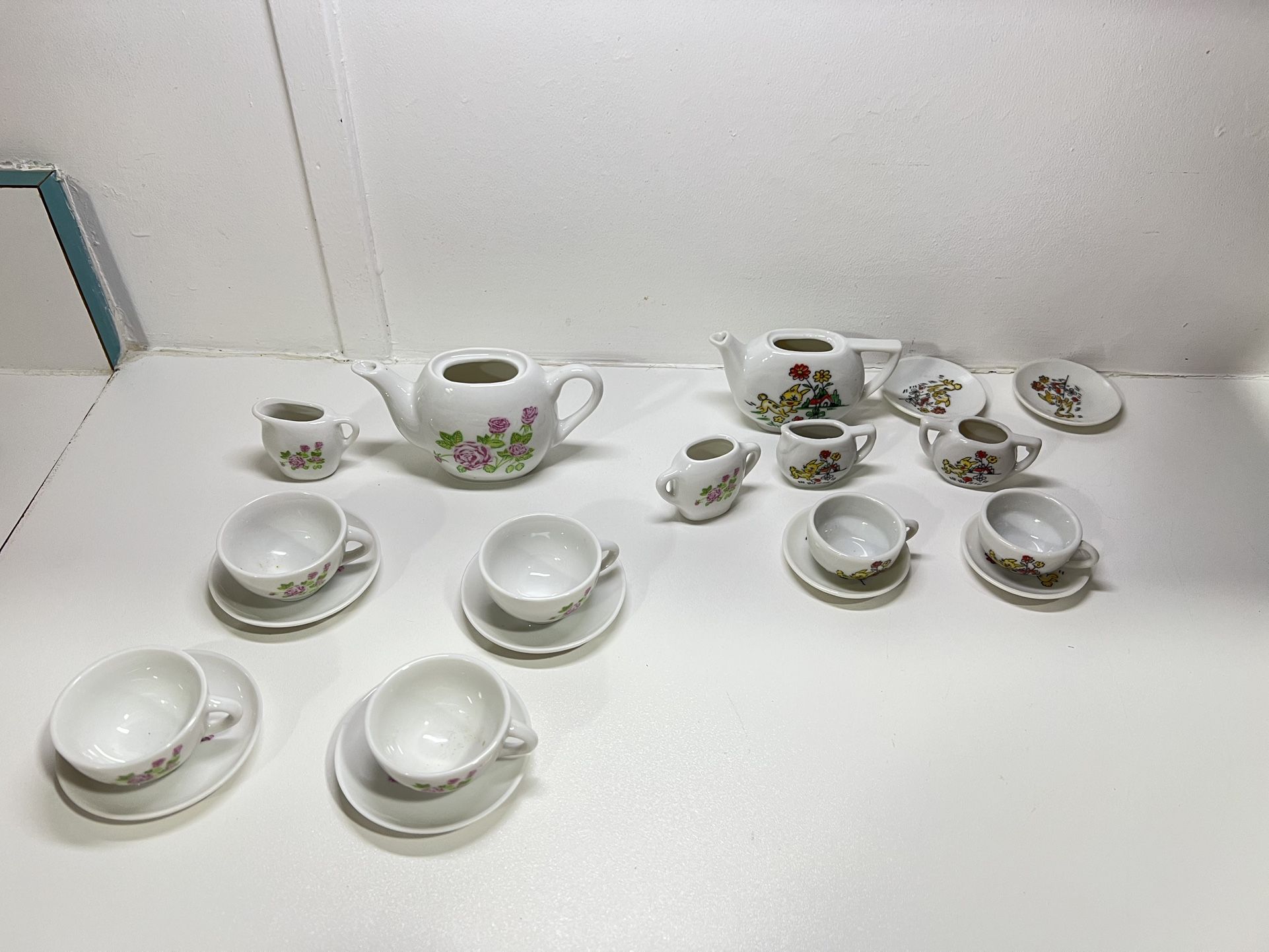Girls Vintage Porcelain Child's Play Tea Set