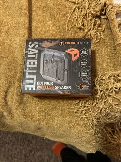 BRAND NEW BLUETOOTH SPEAKER