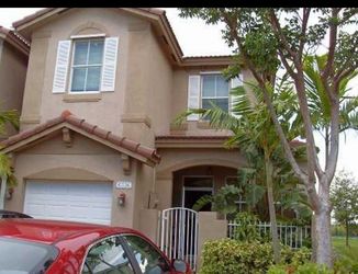 Townhouse 3/3