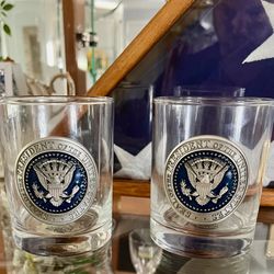 PRESIDENTIAL SEAL DOUBLE OLD FASHIONED GLASS