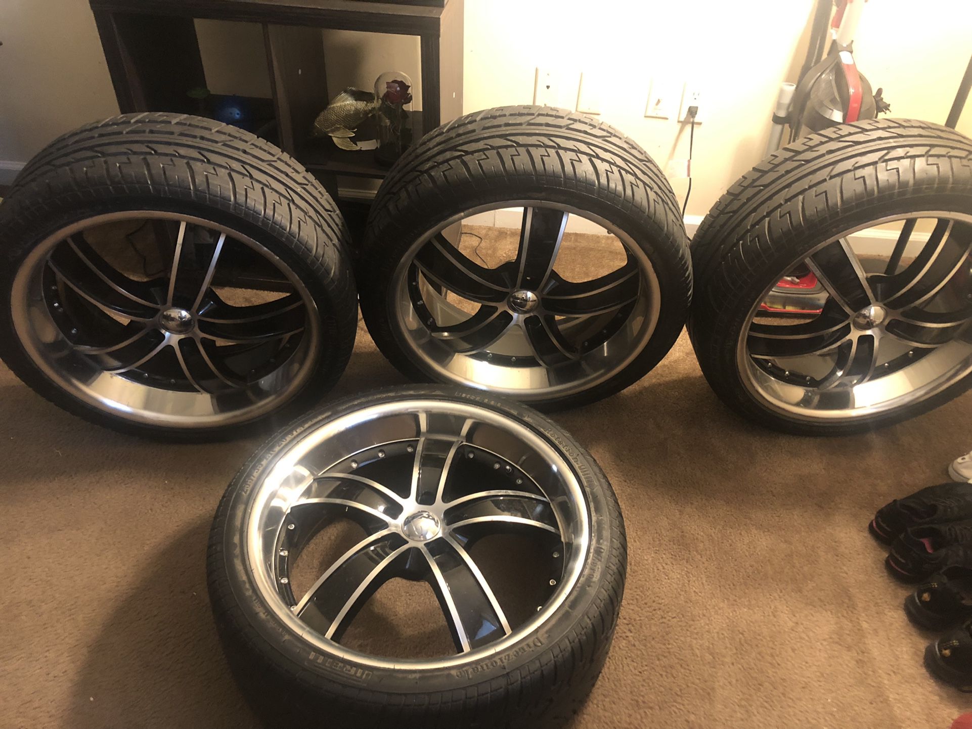 20Inch Wheels 5x114.3 On PIRELLI Tires