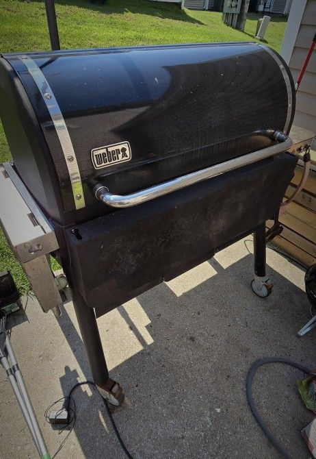 WEBER SMOKEFIRE EX6