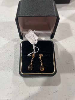 Honey Colored Drop Earrings