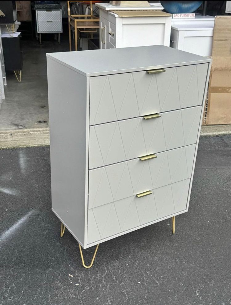 Brand New Eclife 4 Drawer Chest Dresser In Light Gray