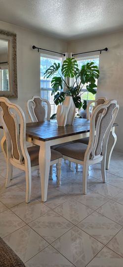 Farmhouse dinning set