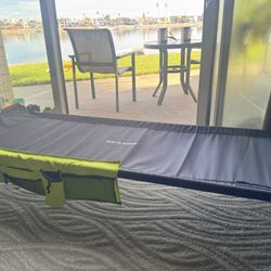 Disc-O-Bed “Kid-O-Bunk” 2 Cots With 2 Organizers