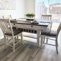 Farmhouse Dining Table Set w/ 6 Chairs - Excellent Condition!