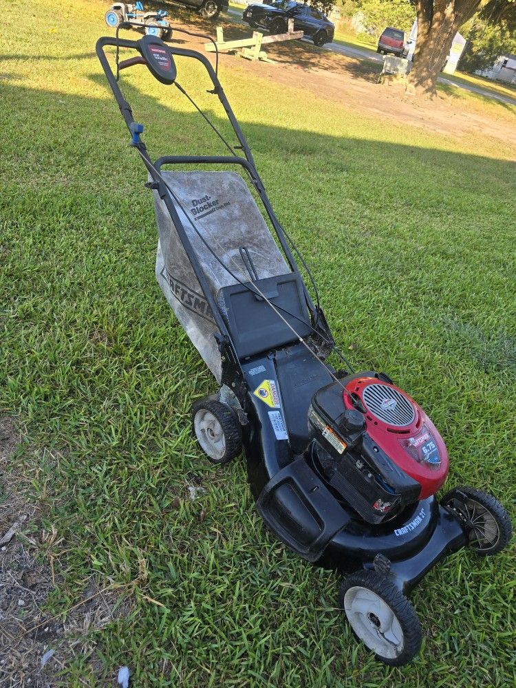 Craftsman 21" Self-propelled Lawn Mower