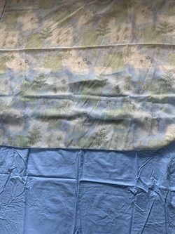 Wedding Table Cloths/ Glass Centerpieces