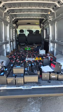 Car Batteries 24f H5 34 78 65 48 49 47 H6 H7 51r 94r 86 H8 H9 Truck SUV And Car Battery with Warranty. FIRM Price is $59.99 Bateria Carro Car Battery