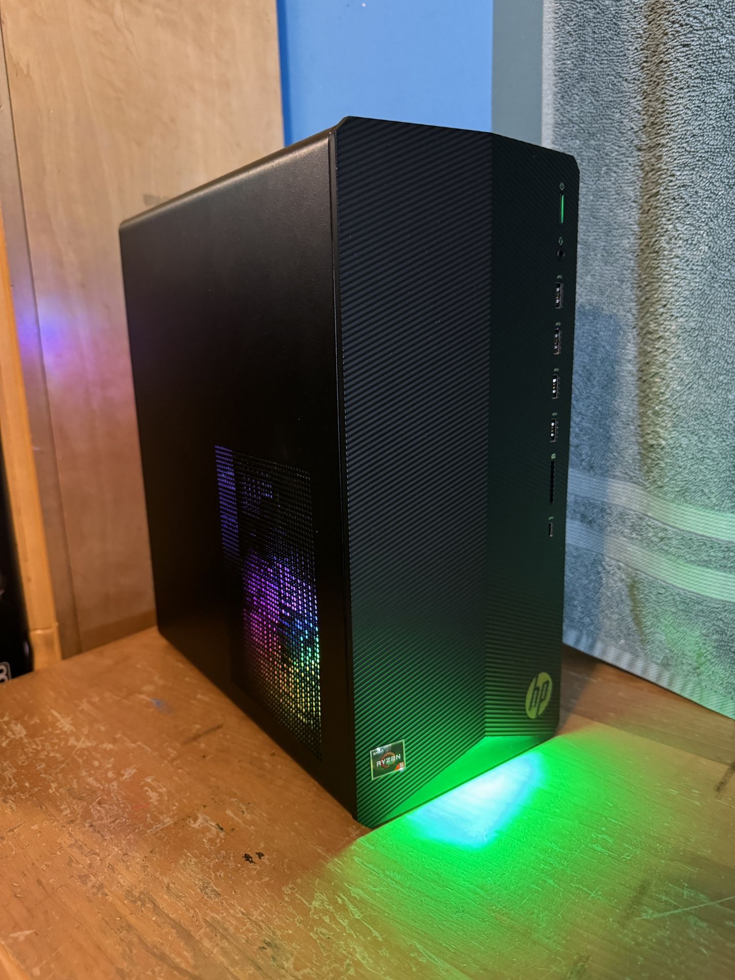 Gaming PC - GTX 1650 SUPER, Ryzen 5 3500, 16GB Ram, 1.25TB - Custom HP