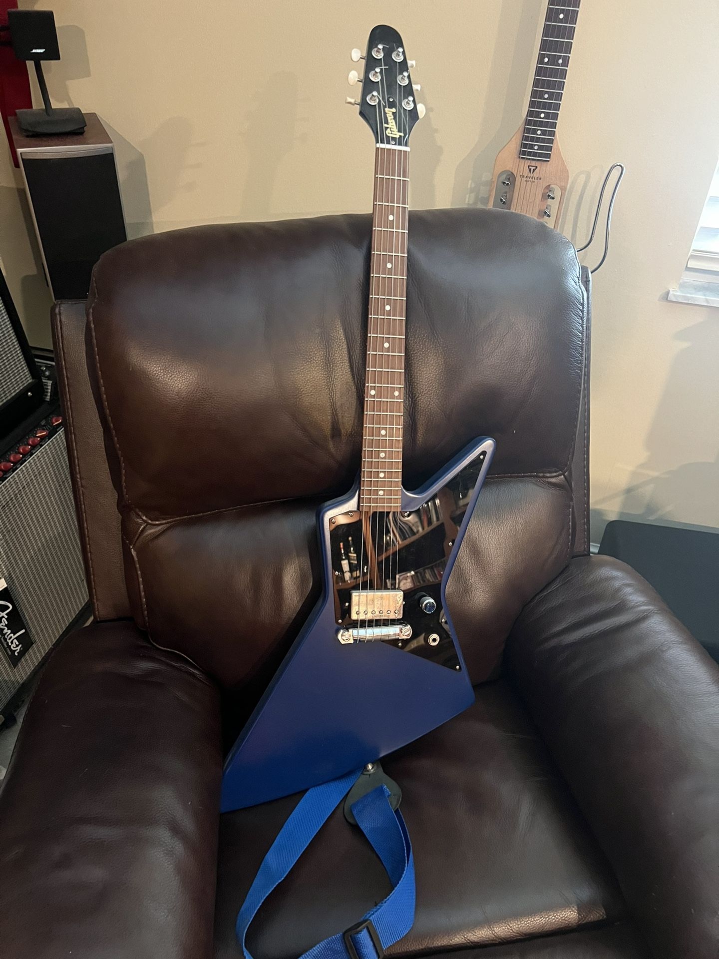 Gibson Melody Maker Explorer