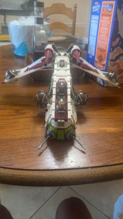 2013 Lego Starwars republic gunship