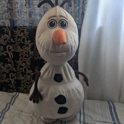 Plush big Olaf Frozen Disney Store