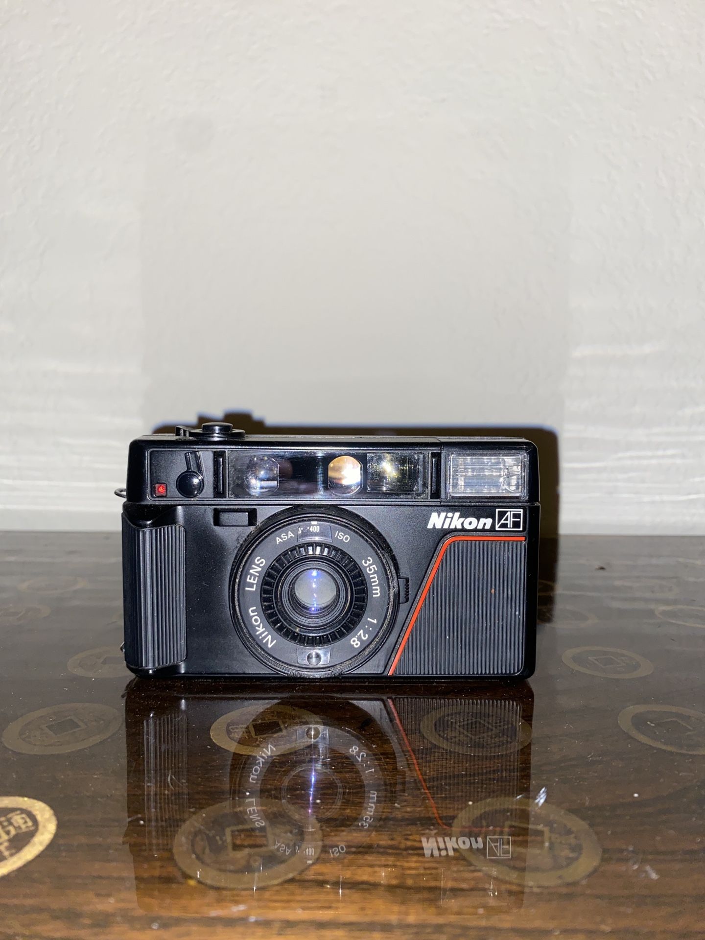 Nikon LAF35 Point And Shoot Camera