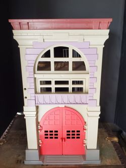 1987 Kenner The Real Ghostbusters Firehouse Headquarters Playset HQ Building