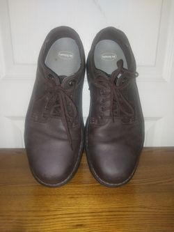 Dress shoes