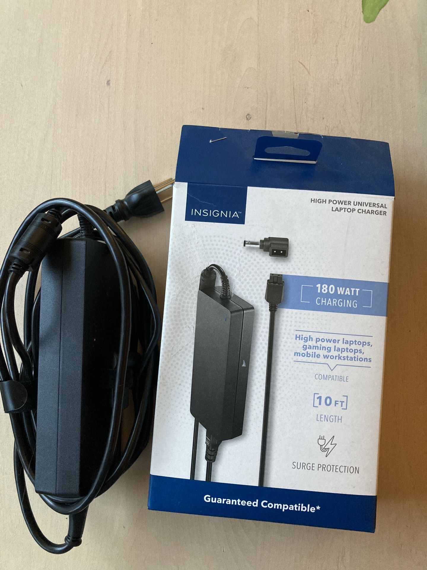 High Power Universal Laptop Charger 