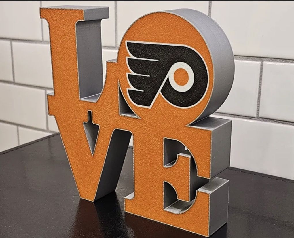 Flyers Love Sign
