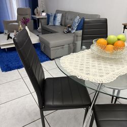 Mesa Redonda De Cristal Con Cuatro Sillas 