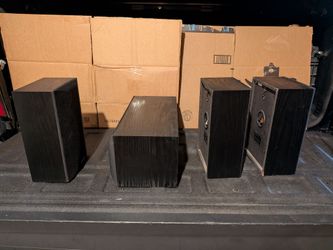 Onkyo speakers, 3-SKM 200S and 1-SKC 200C