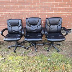 Montessa II Office Chairs