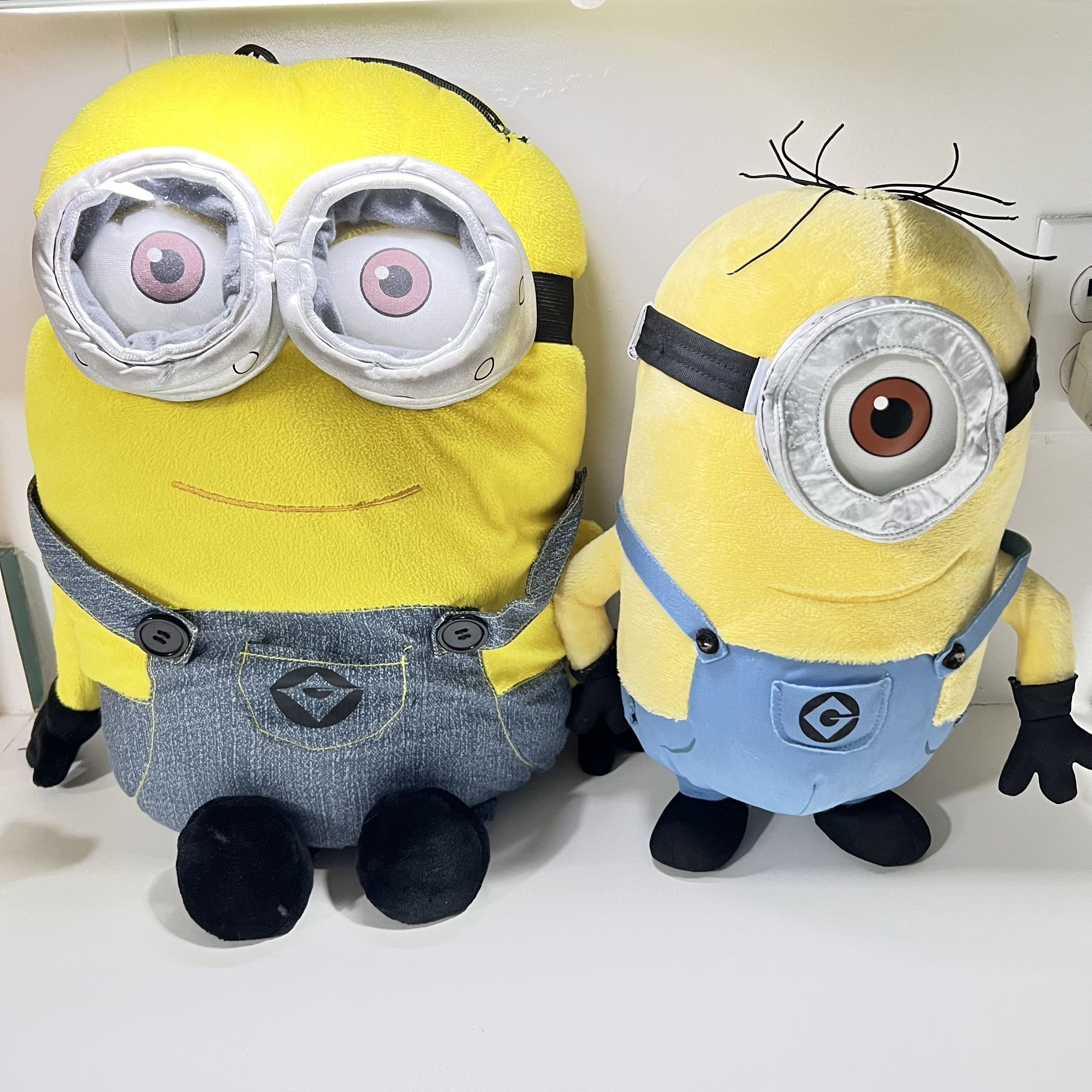 Minios Despicable Me 16” Plush & 12” 2 pieces