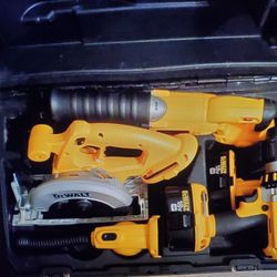 DEWALT CORDLESS POWER TOOLS SET 